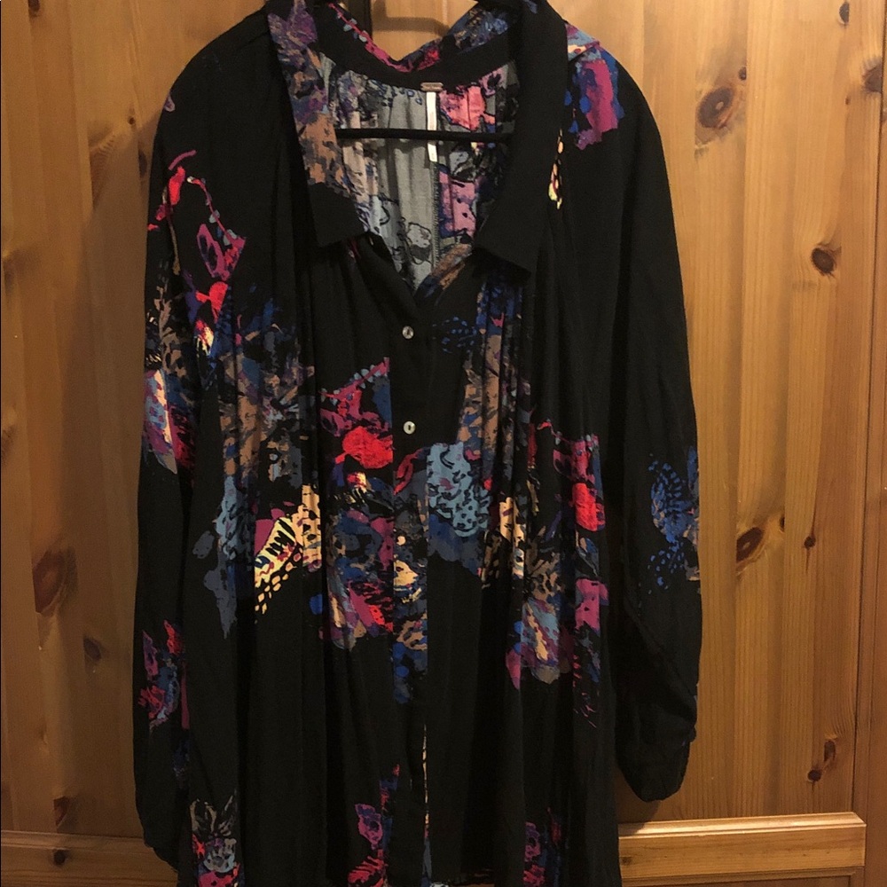 Free People vibrant abstract full swing women’s button front tunic top M ex cond